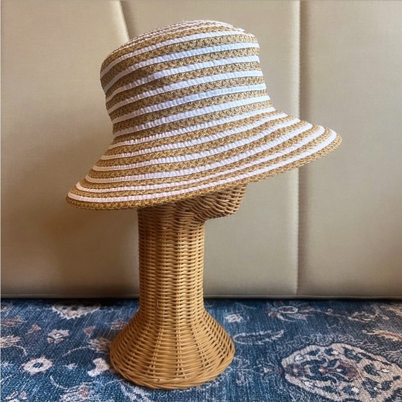 ERIC JAVITIS “Squishee” Natural Straw White Ribbon UPF 50+ Packable Bucket Hat main image 9